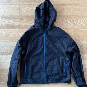 Rag & Bone rain coat. Size large. Cuffs are worn.